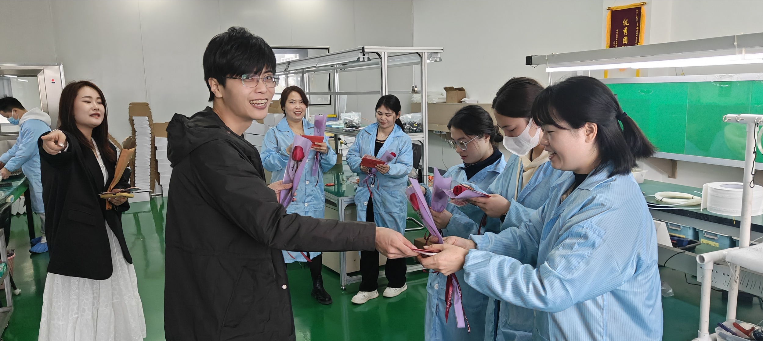 3.8女神節(jié)快樂丨不懼時光，自成光芒